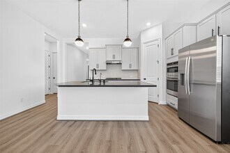 Building Photo - 23639 Red Rowan Ln