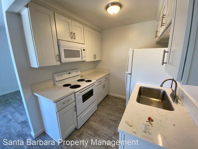 Building Photo - 316 W Valerio St