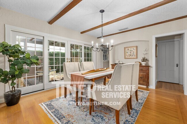 Foto del edificio - Fabulous 3 bedroom Bungalow in East Sacram...