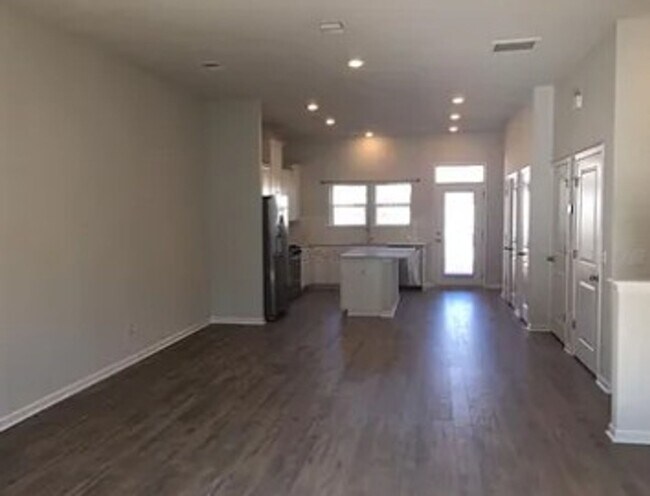 Foto del edificio - 365 Spindlewood Wy