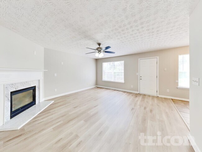 Building Photo - 2277 Kilgore Ln