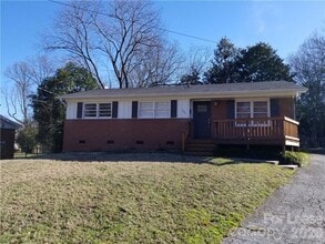Building Photo - 7109 Rockcliff Ct