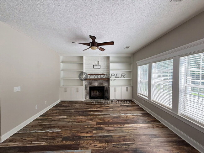 Building Photo - 578 Carters Grove Rd