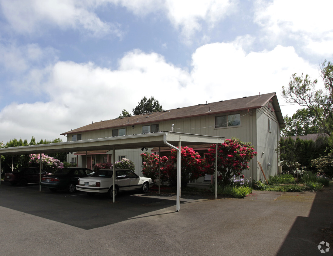 Foto del edificio - 2365 Cal Young Rd