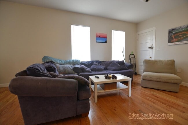 Photo - 15 Litchfield St Apartment