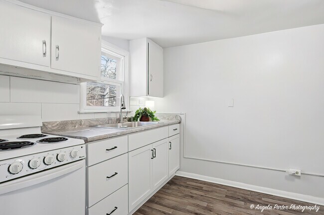 Foto del edificio - 10219 W Illinois Ave