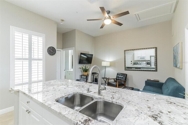 Foto del edificio - 1430 Lake Baldwin Ln