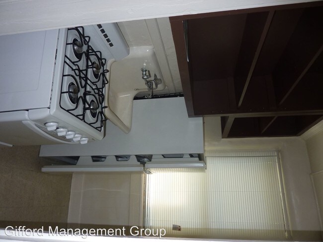 Foto del edificio - 410 W 35th St