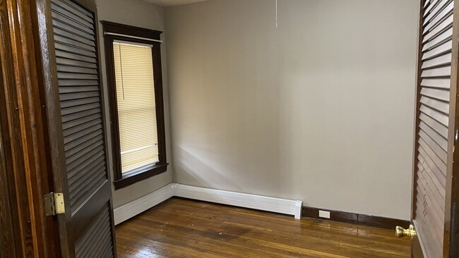 First bedroom - 130 Waldo St Apartments