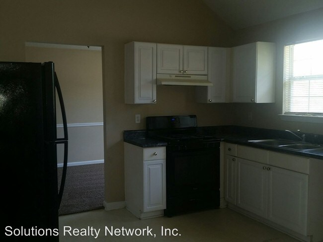 Building Photo - 10800 Tara Village Way