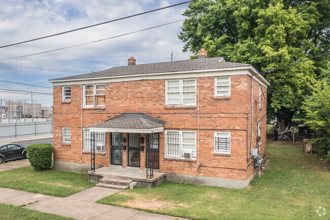 Building Photo - 314 St Paul Ave