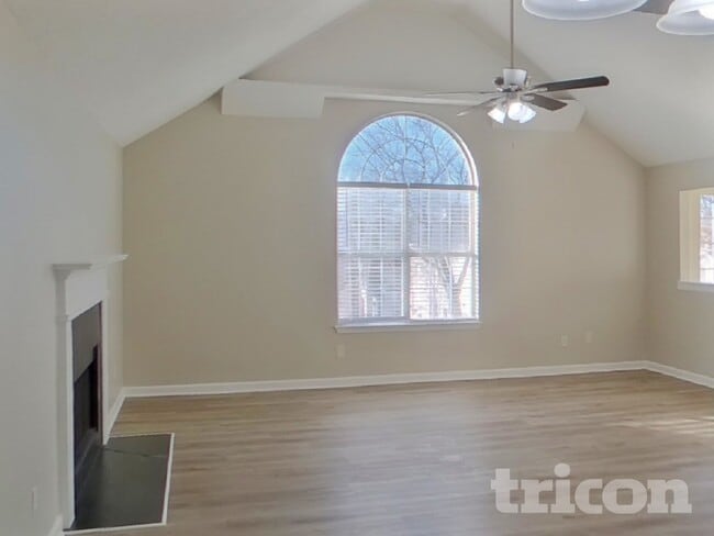 Foto del edificio - 868 Asbury Way