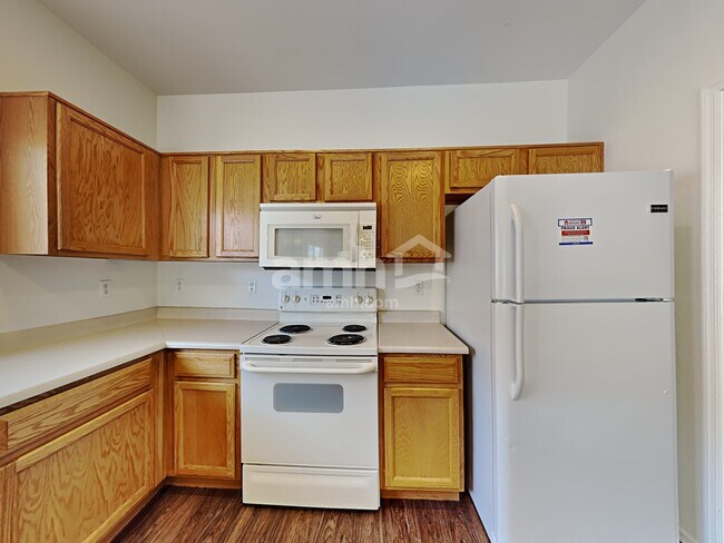 Foto del edificio - 8829 W Hilton Ave