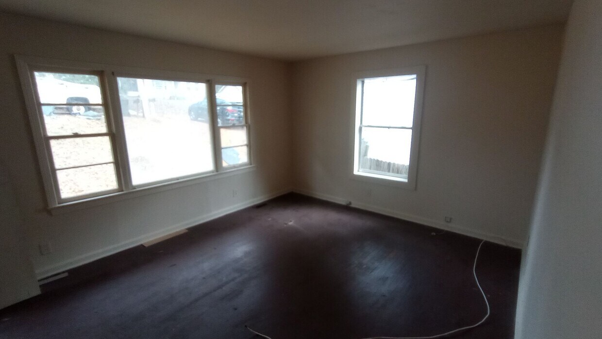 Foto del edificio - 3 bedroom 1 Bath Home near 5 Points