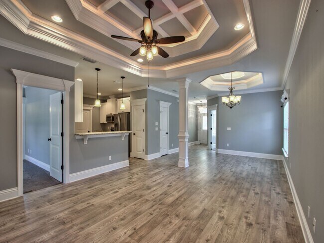 Building Photo - 114 Carousel Cir