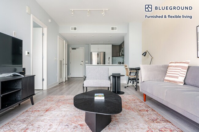 Foto del edificio - 4850 Rugby Ave