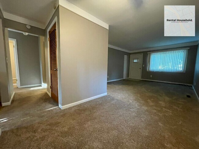 Foto del edificio - Adorable 3 Bedroom Ranch-Dearborn Heights!!!