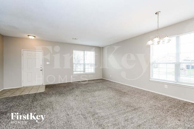 Foto del edificio - 7401 Snow Ridge Dr