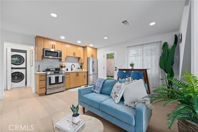 Foto principal - 912 Superba Ave