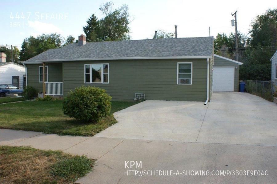 3 BED 1 BATH DOUBLE CAR GARAGE WEST House for Rent in Rapid