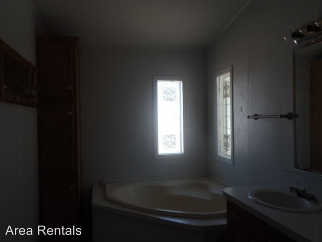 Foto del edificio - 3 br, 2 bath House - 39134 TAMI ROAD