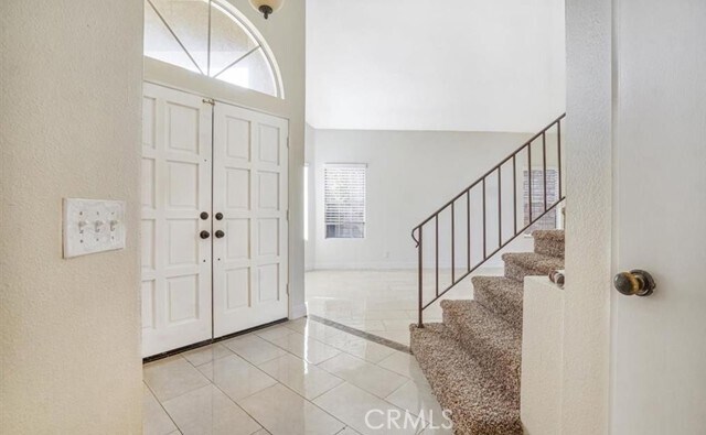 Foto del edificio - 6011 E Queens Dr