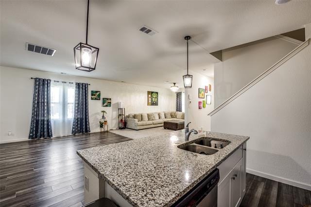 Building Photo - 625 Colgate Cir