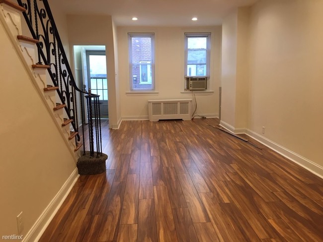 Building Photo - 2 br, 1 bath  - 2213 S Bouvier St
