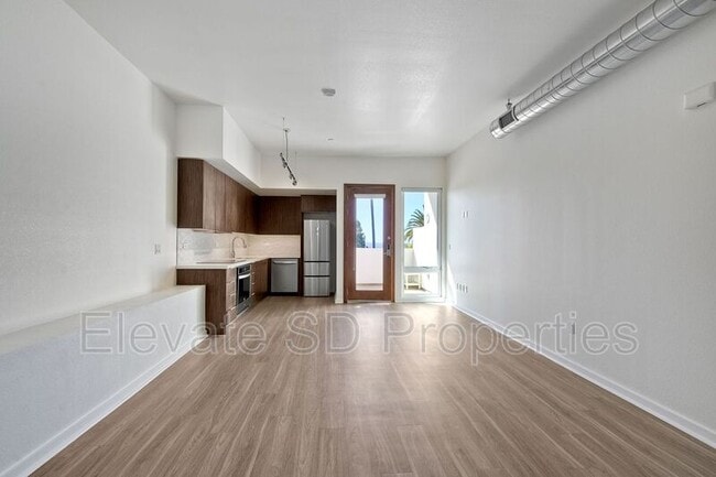 Building Photo - 2466 1st Ave.