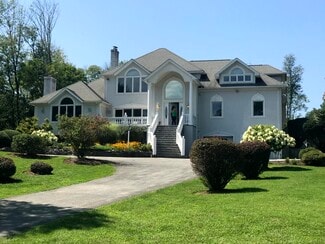Building Photo - 45 Big Island Rd