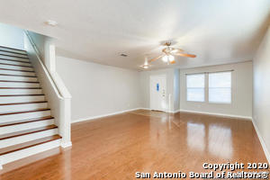 Foto del edificio - 9718 Amber Ledge