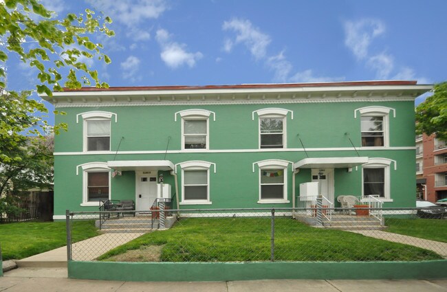 Renovated Turn of Century Uptown Building - 1861 N Clarkson St