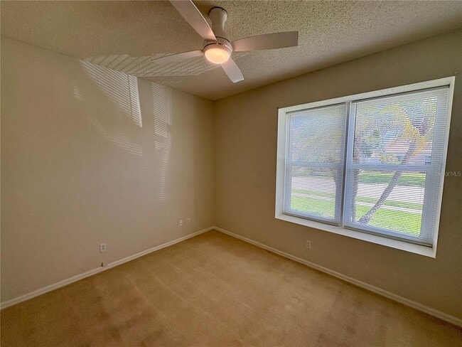 Building Photo - 4652 56th Terrace E