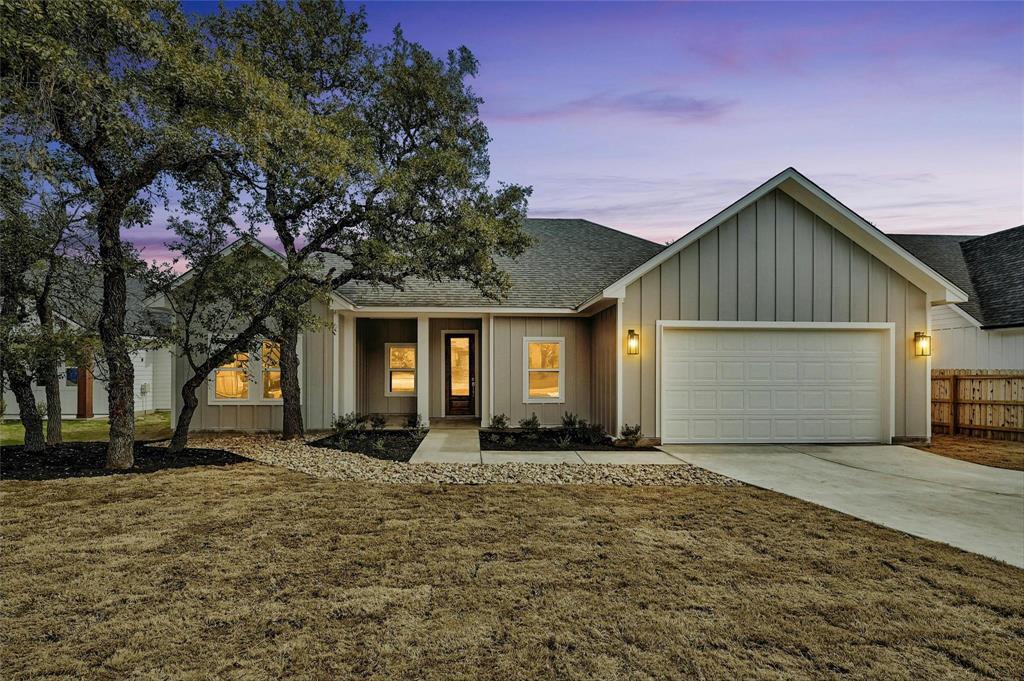 Foto principal - 14 Rhapsody Ln