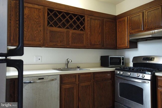 Foto del edificio - 604 9th St NE