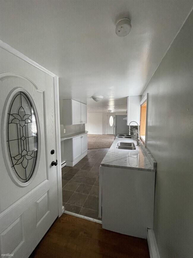Foto del edificio - 2 br, 1 bath Duplex - 505 Capitol Trail 201