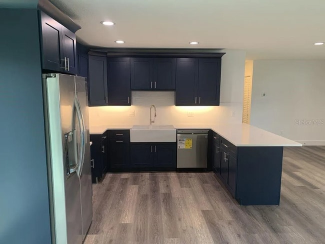 Foto del edificio - 4229 W Bay Vista Ave