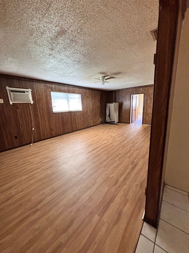 Foto del edificio - 3725 E 38th Ave