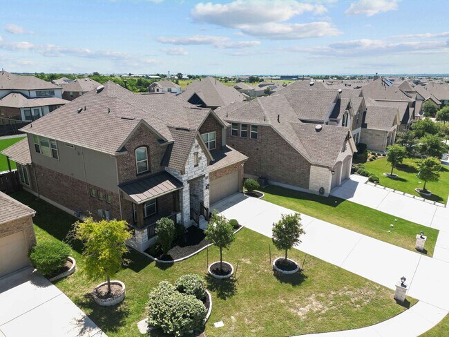 Foto del edificio - Welcome to your slice of paradise in Round...