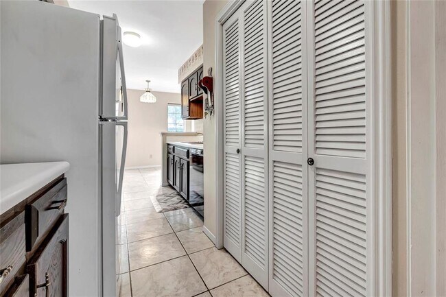 Foto del edificio - 10368 Briar Forest Dr