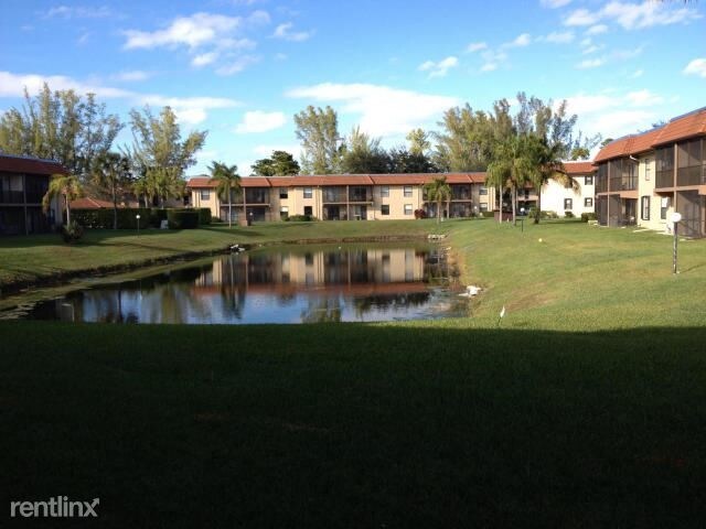 Building Photo - 21915 Lake Forest Cir