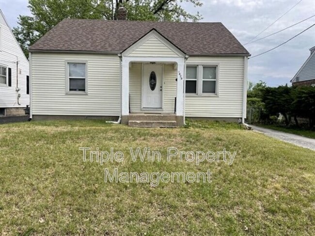Photo - 1629 Talisman Ln House