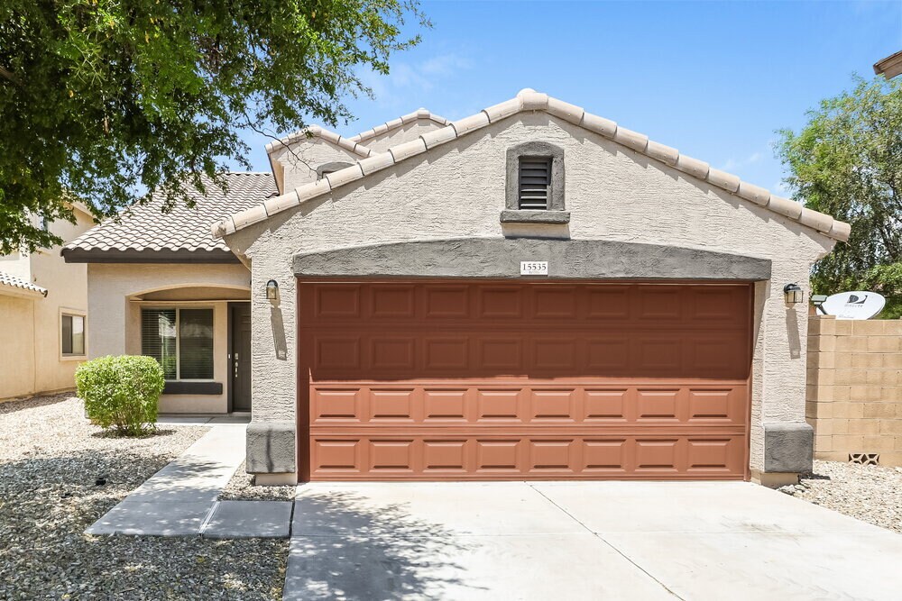 Primary Photo - 15535 W Mohave Cir