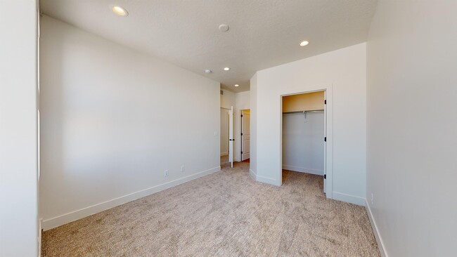 Building Photo - 1774 N 510 W