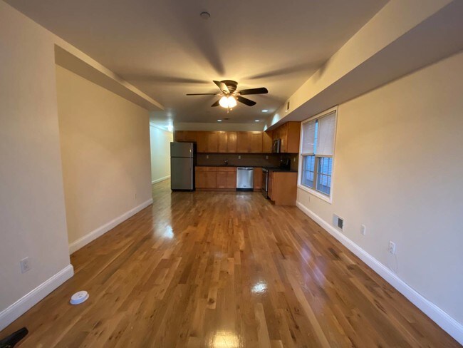 Foto del edificio - 31 Rockwell Ave