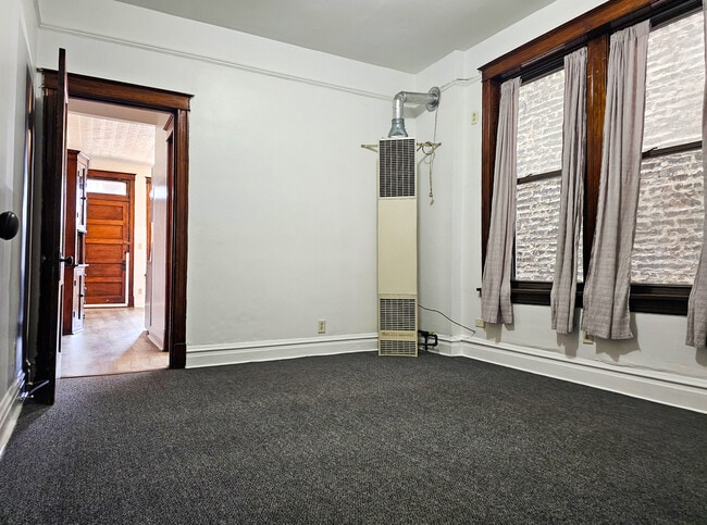 Building Photo - 2741 W 16th St