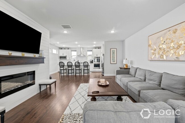 Foto del edificio - Beautiful Row End Townhome in Park City Utah!