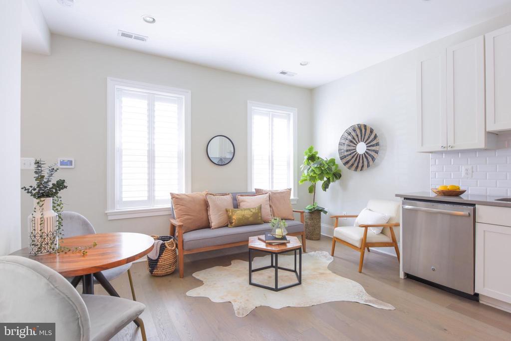 Foto principal - 3921 Fulton St NW