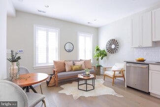 Building Photo - 3921 Fulton St NW