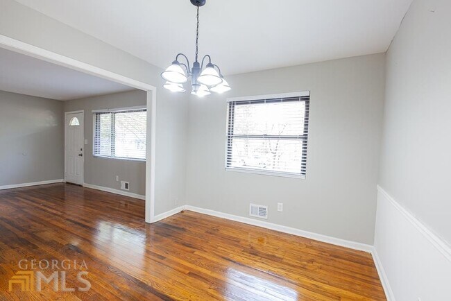 Building Photo - 5519 Wild Cherry Dr